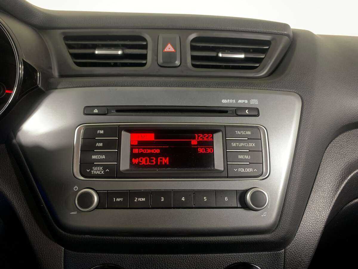 Б/У Киа Рио 2015 года. Фото: #12