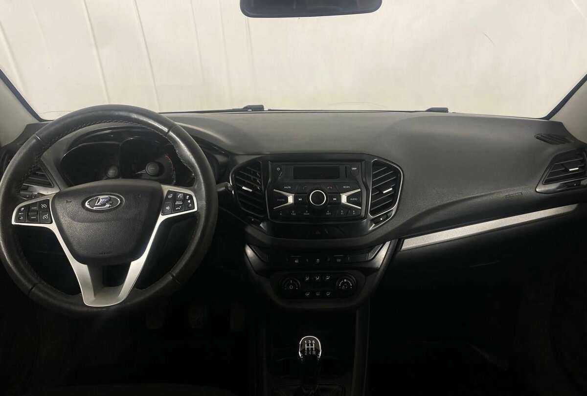 Б/У Лада (ВАЗ) Веста 2020 года. Фото: #10