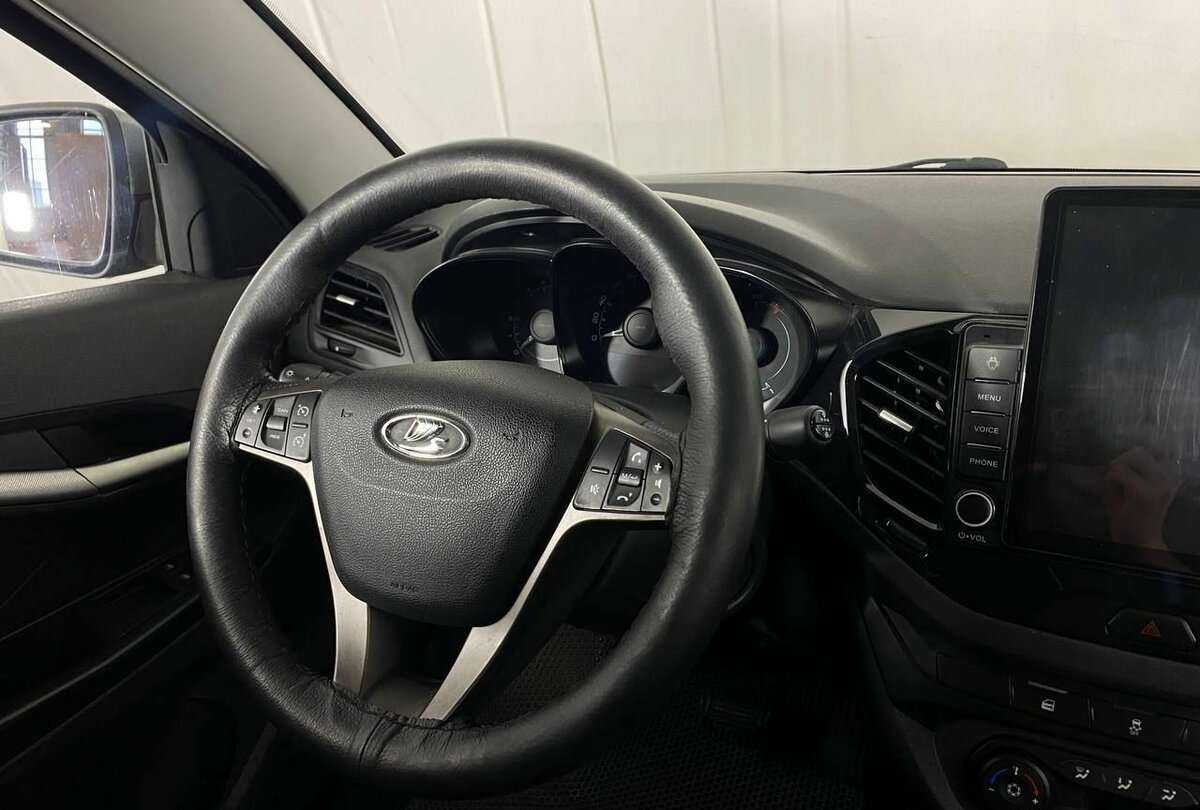 Б/У Лада (ВАЗ) Веста 2017 года. Фото: #8