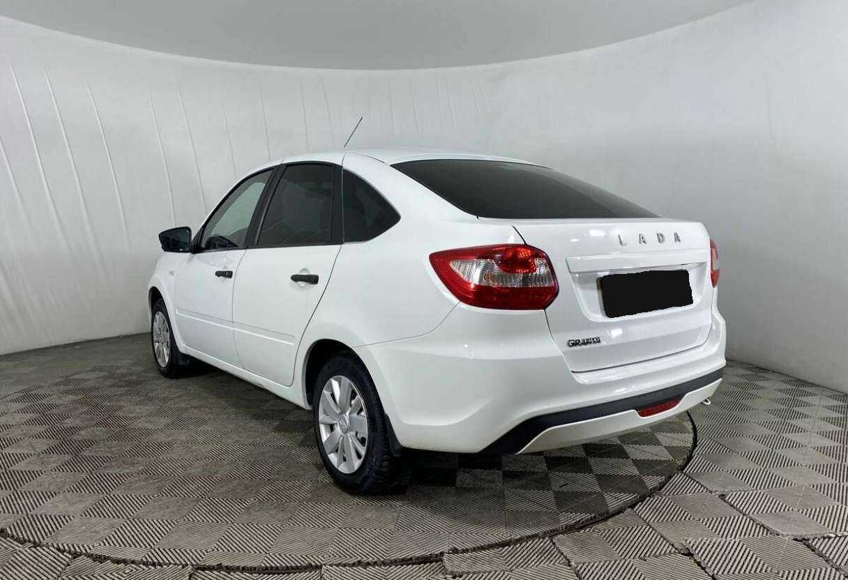 Б/У Лада (ВАЗ) Гранта 2019 года. Фото: #6