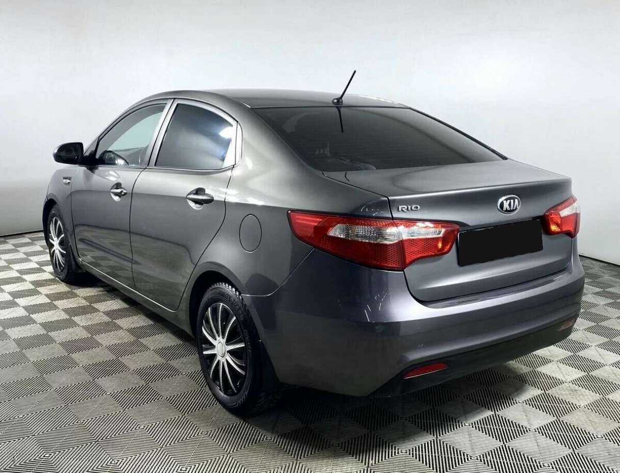 Б/У Киа Рио 2013 года. Фото: #4
