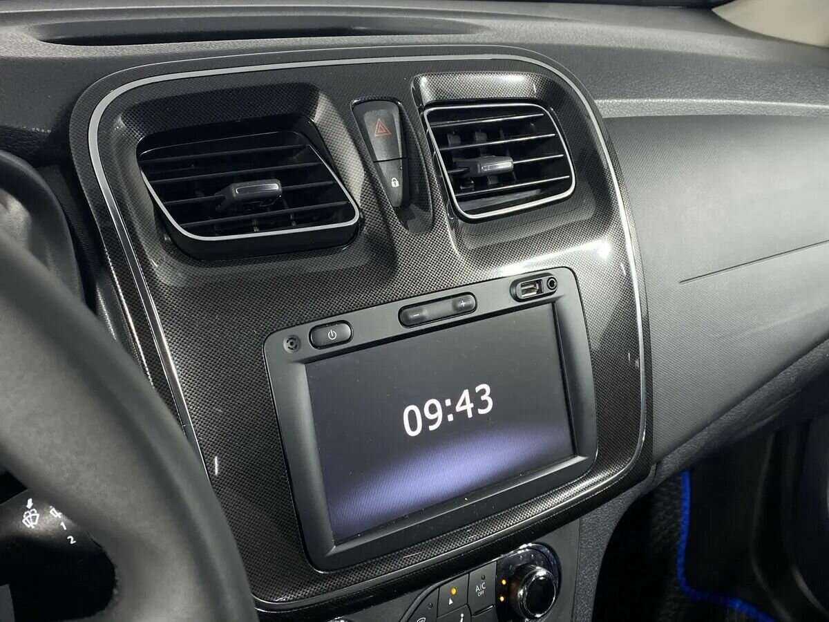 Б/У Рено Сандеро 2021 года. Фото: #14