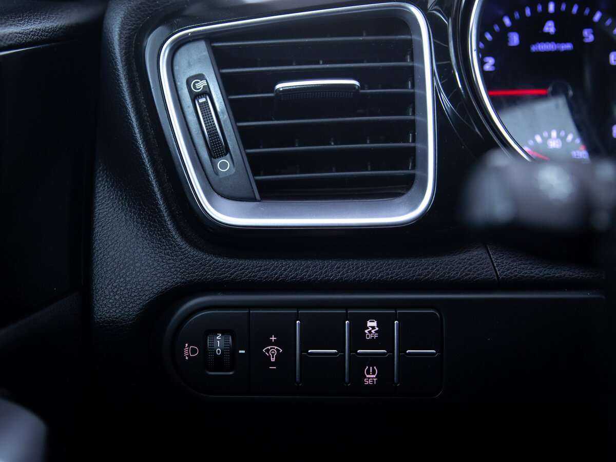 Б/У Киа Сид 2020 года. Фото: #16