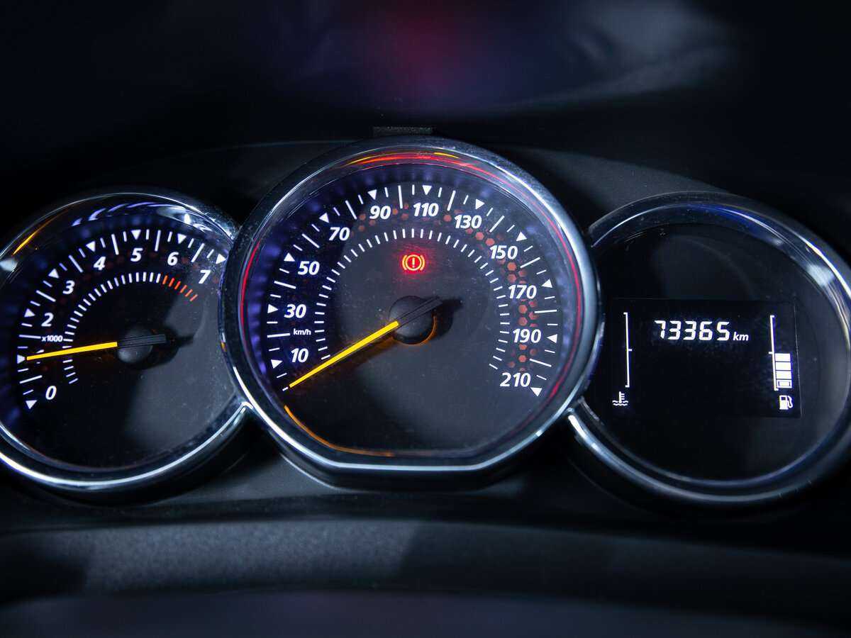 Б/У Рено Логан 2019 года. Фото: #14