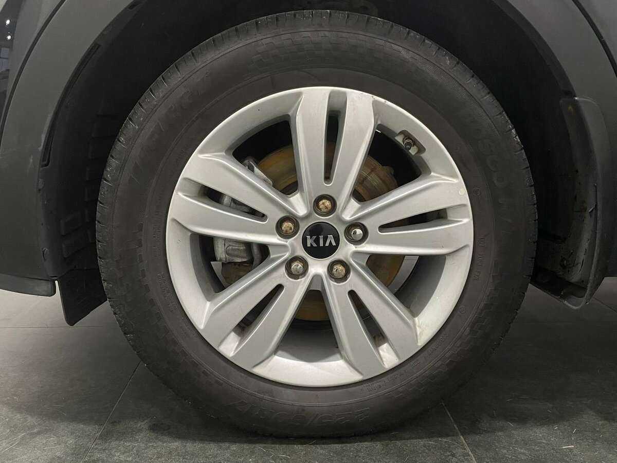 Б/У Киа Спортейдж 2016 года. Фото: #4