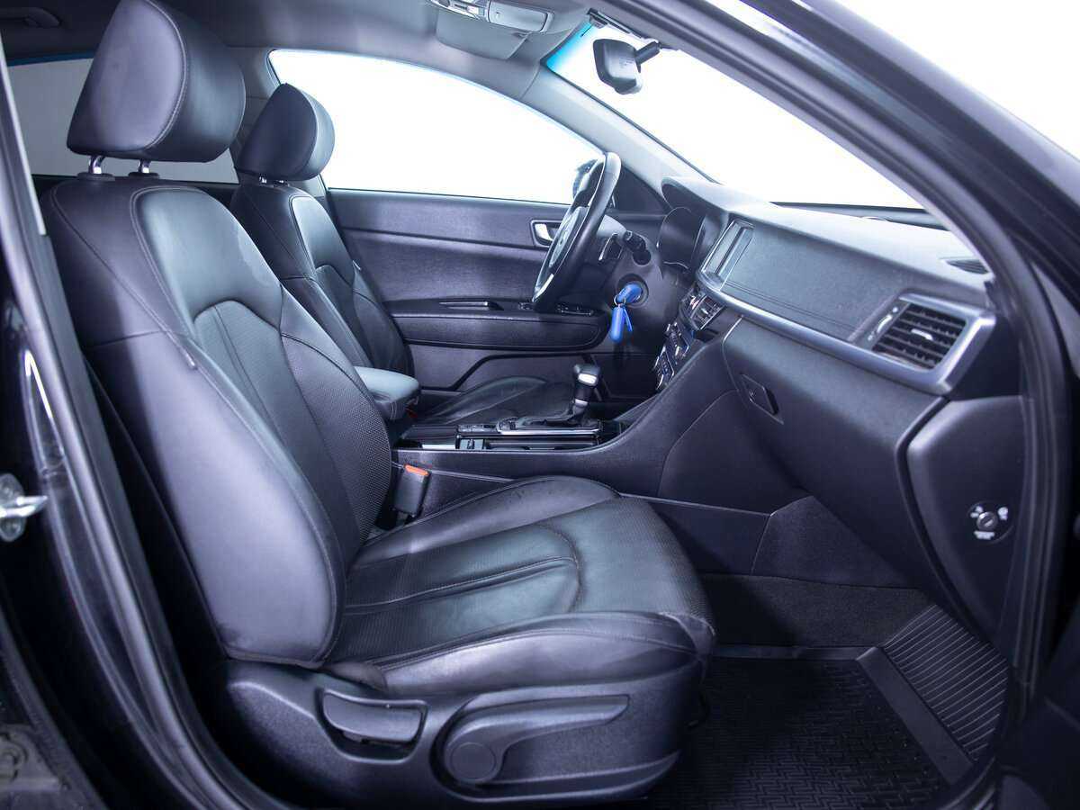 Б/У Киа Оптима 2017 года. Фото: #10