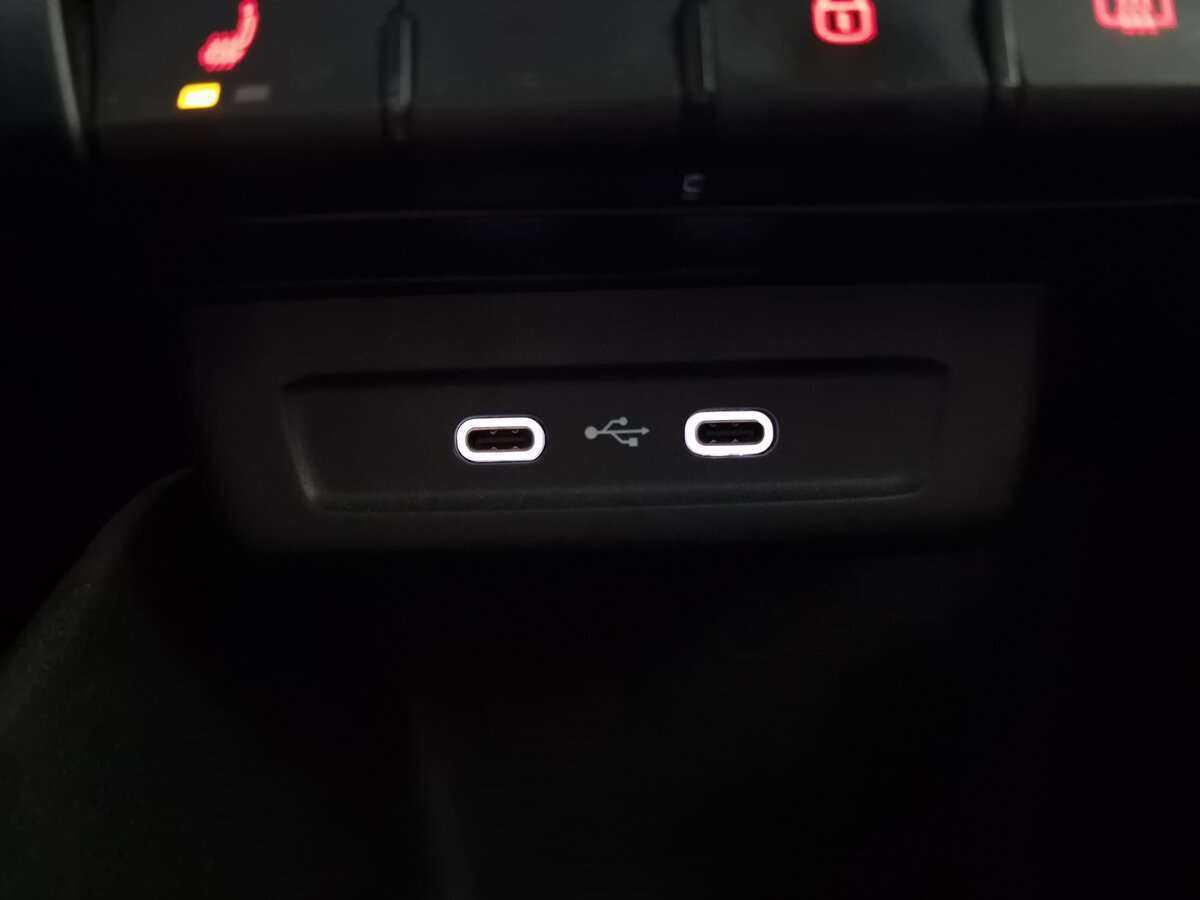 Б/У Фольксваген Поло 2021 года. Фото: #12