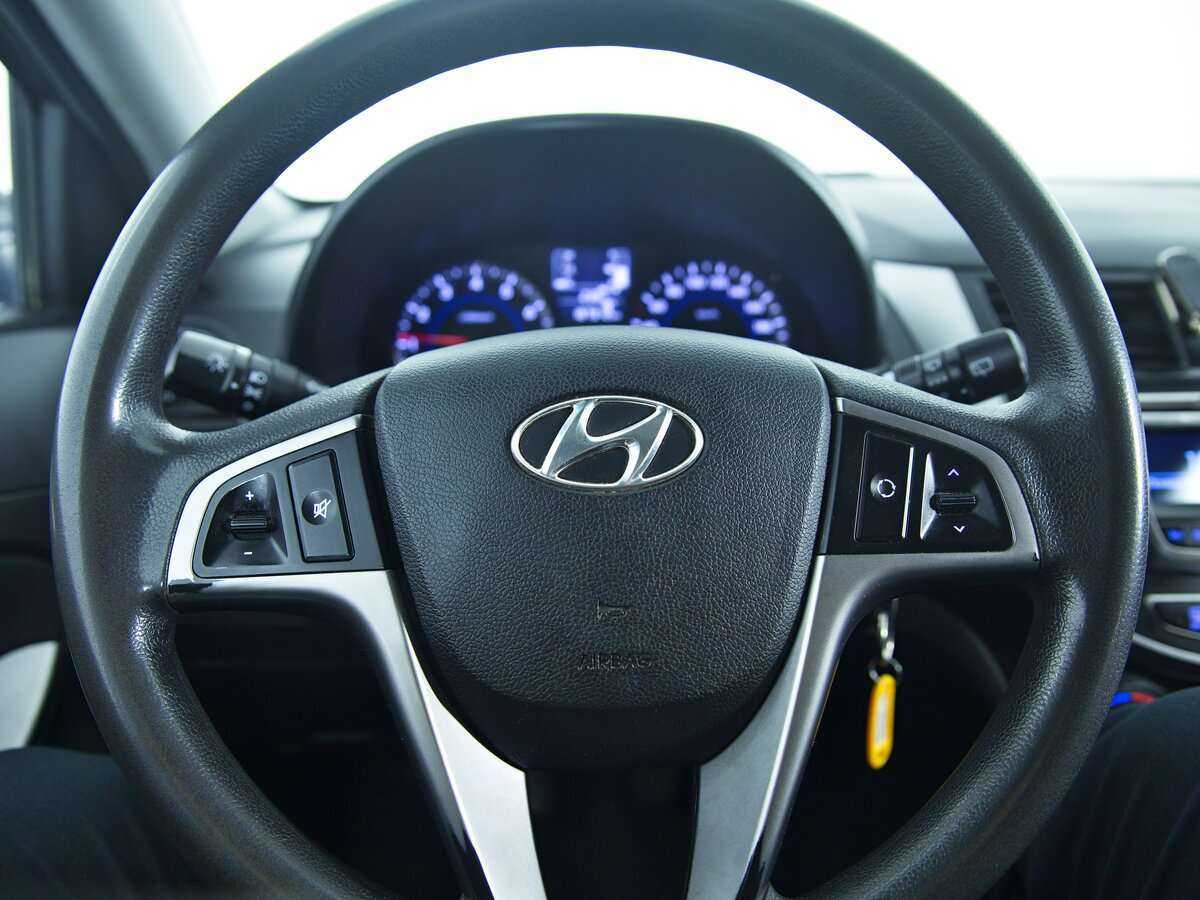 Б/У Хендай Солярис 2015 года. Фото: #12