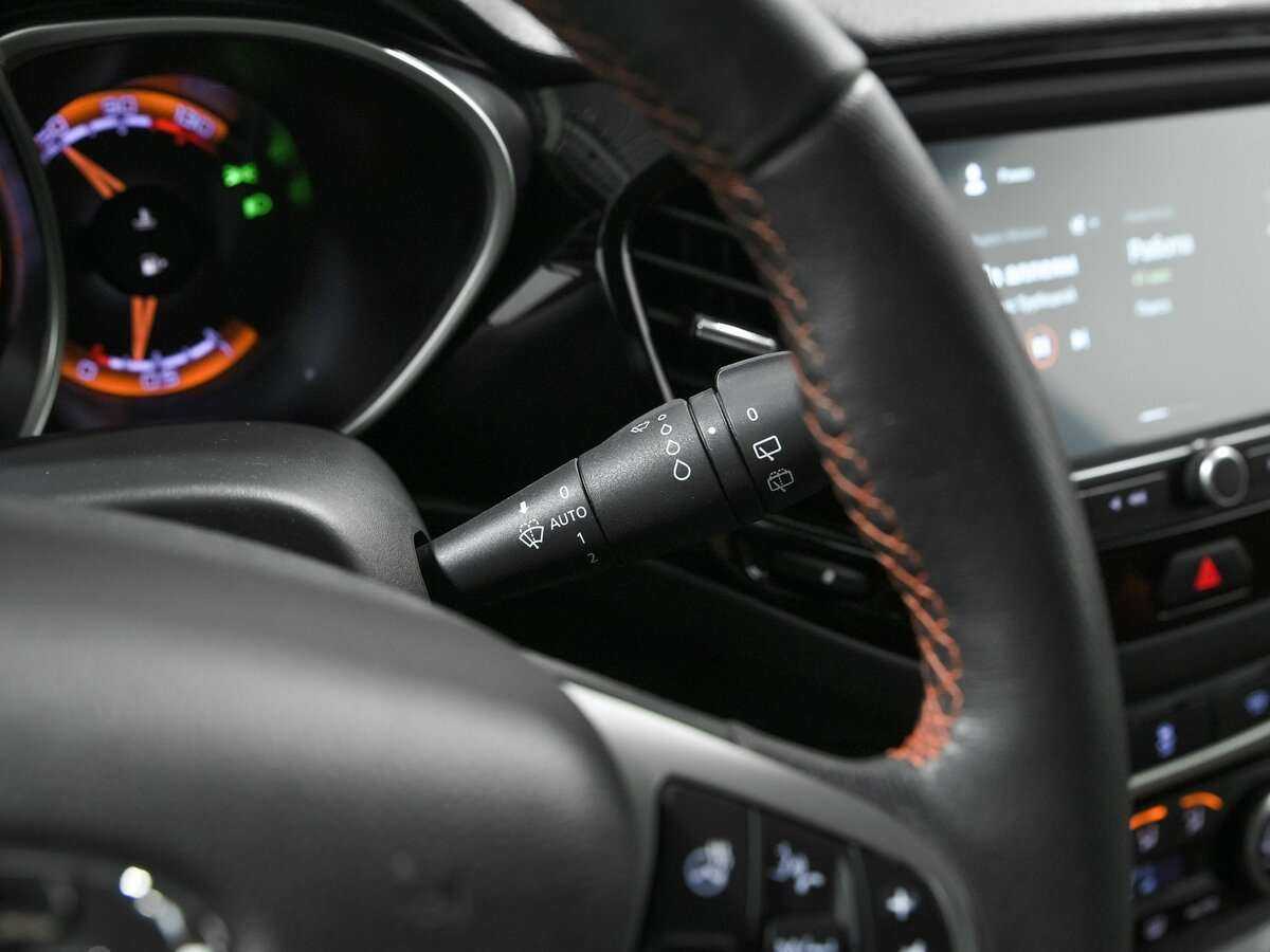 Б/У Лада (ВАЗ) Веста 2021 года. Фото: #8