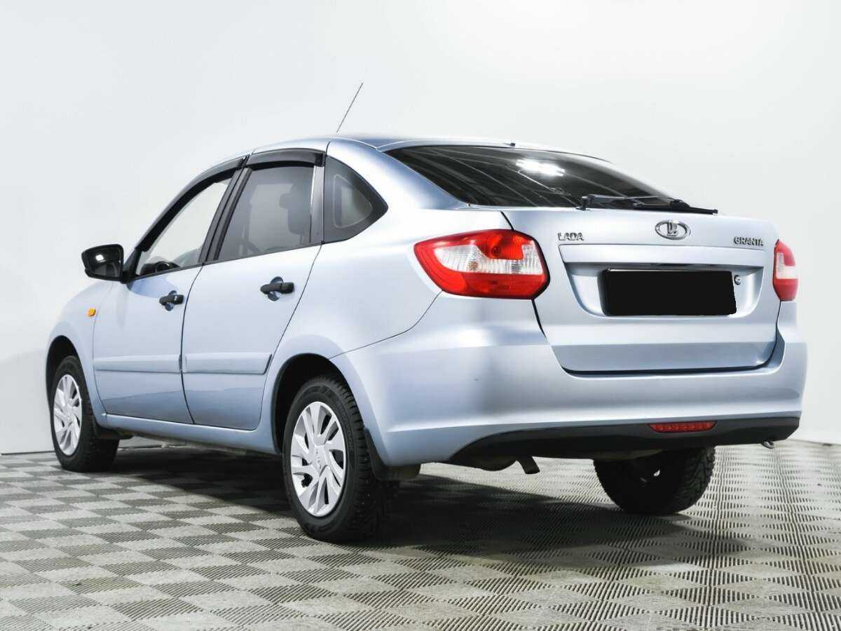 Б/У Лада (ВАЗ) Гранта 2015 года. Фото: #5