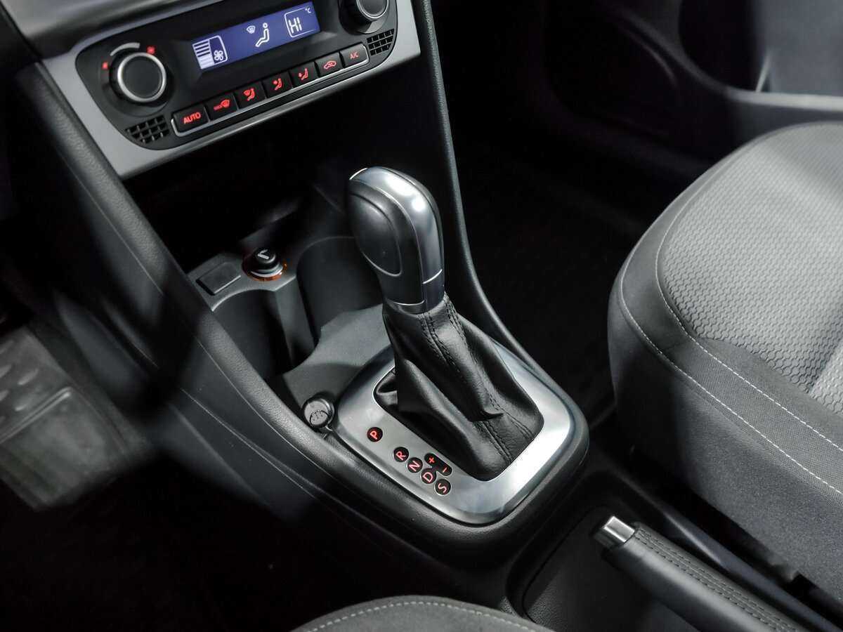 Б/У Фольксваген Поло 2015 года. Фото: #9