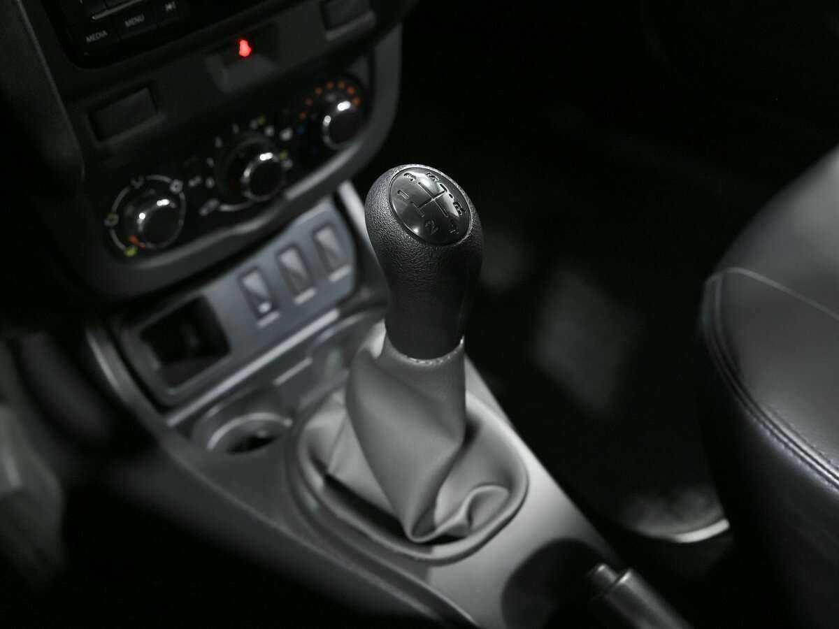 Б/У Рено Дастер 2021 года. Фото: #9