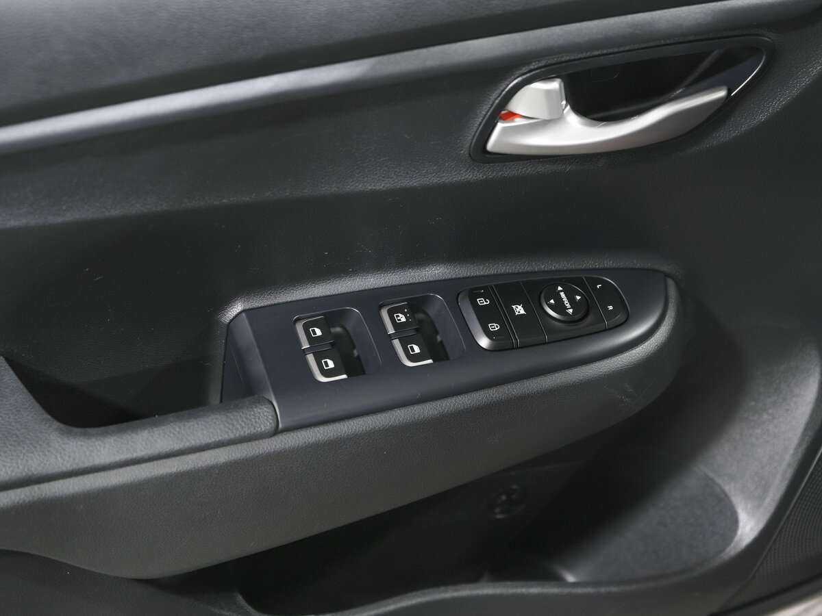 Б/У Киа Рио 2022 года. Фото: #16