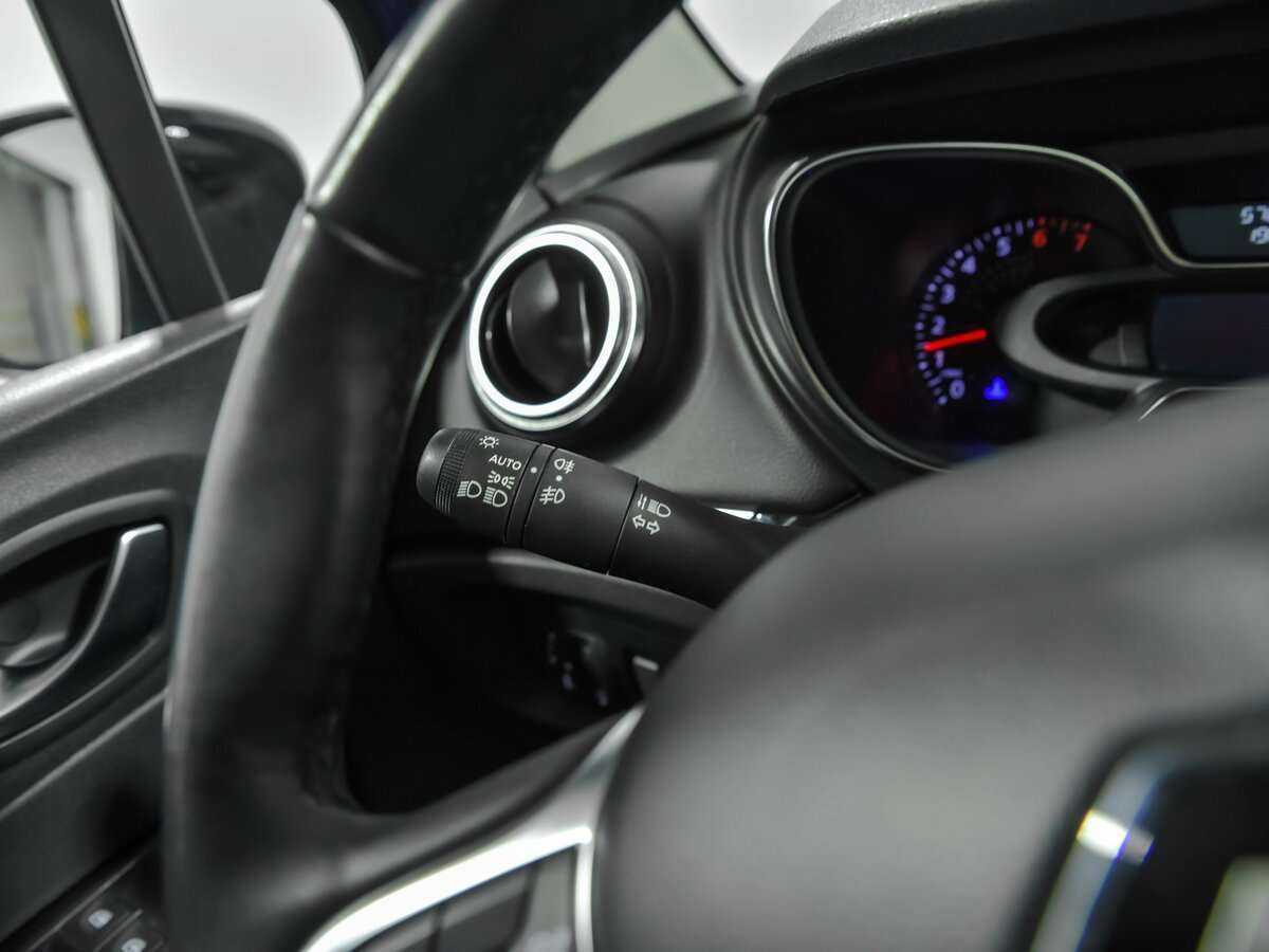 Б/У Рено Каптюр 2020 года. Фото: #7