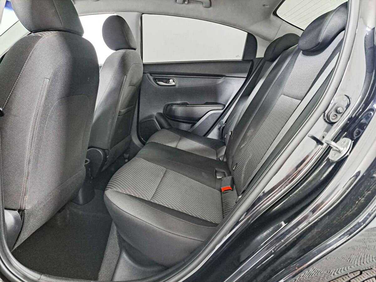 Б/У Киа Рио 2017 года. Фото: #9