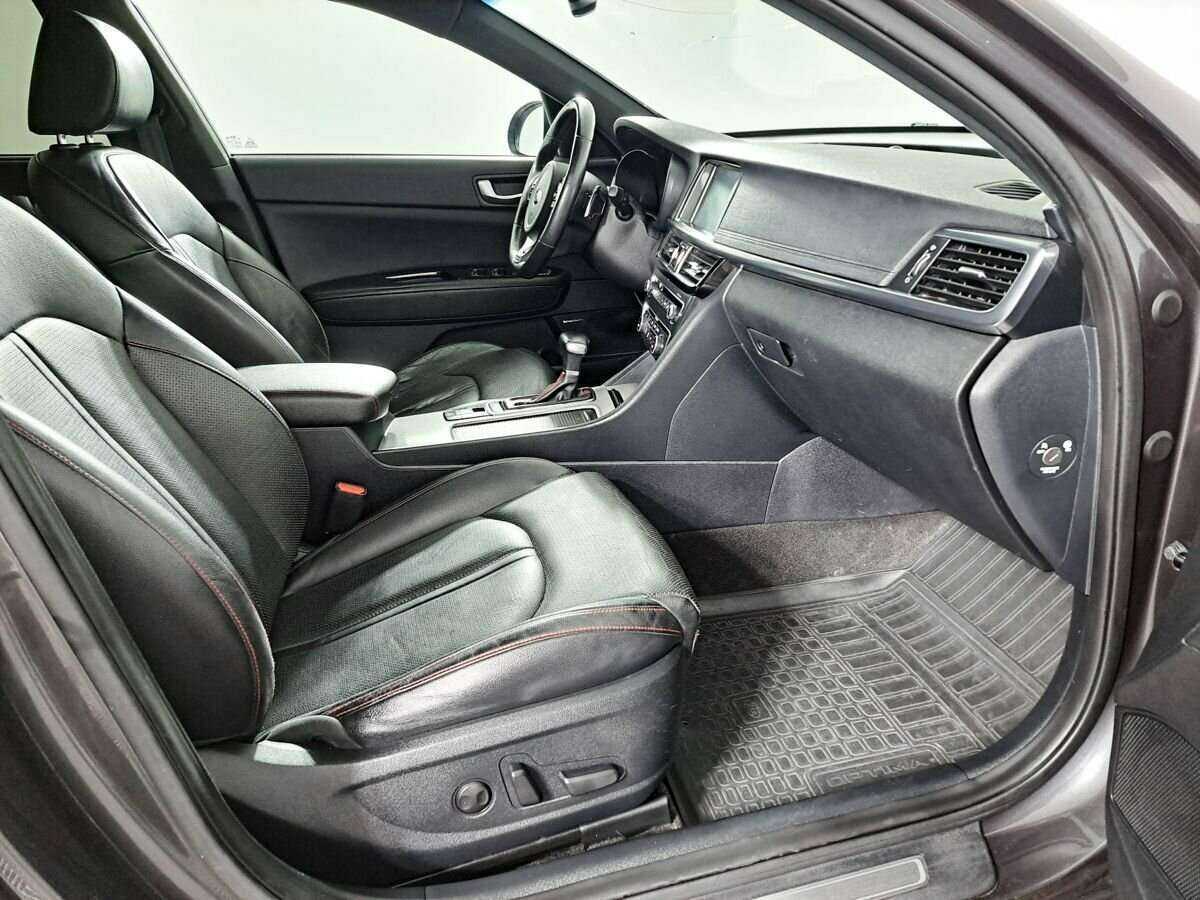 Б/У Киа Оптима 2016 года. Фото: #8