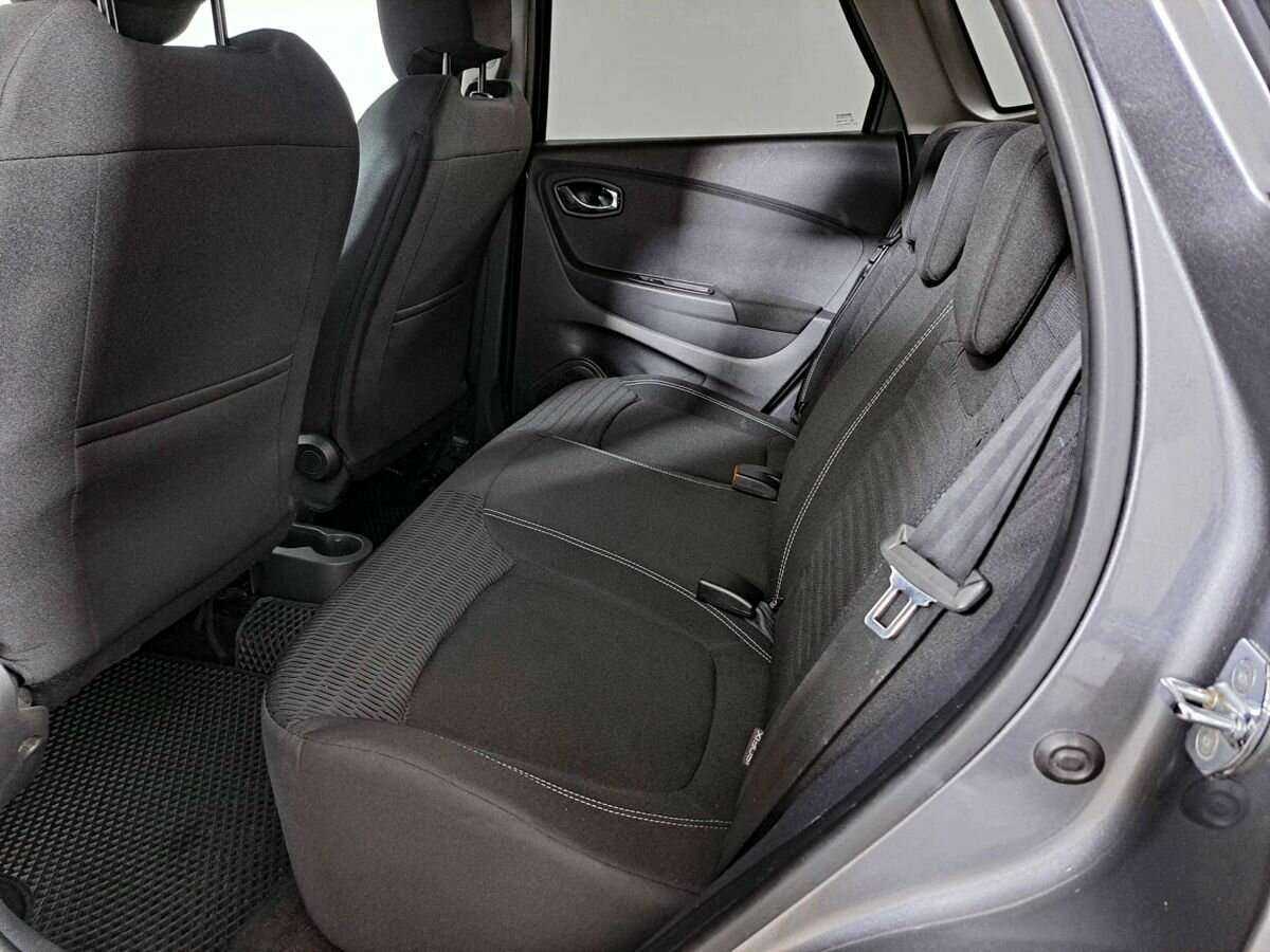 Б/У Рено Каптюр 2017 года. Фото: #9