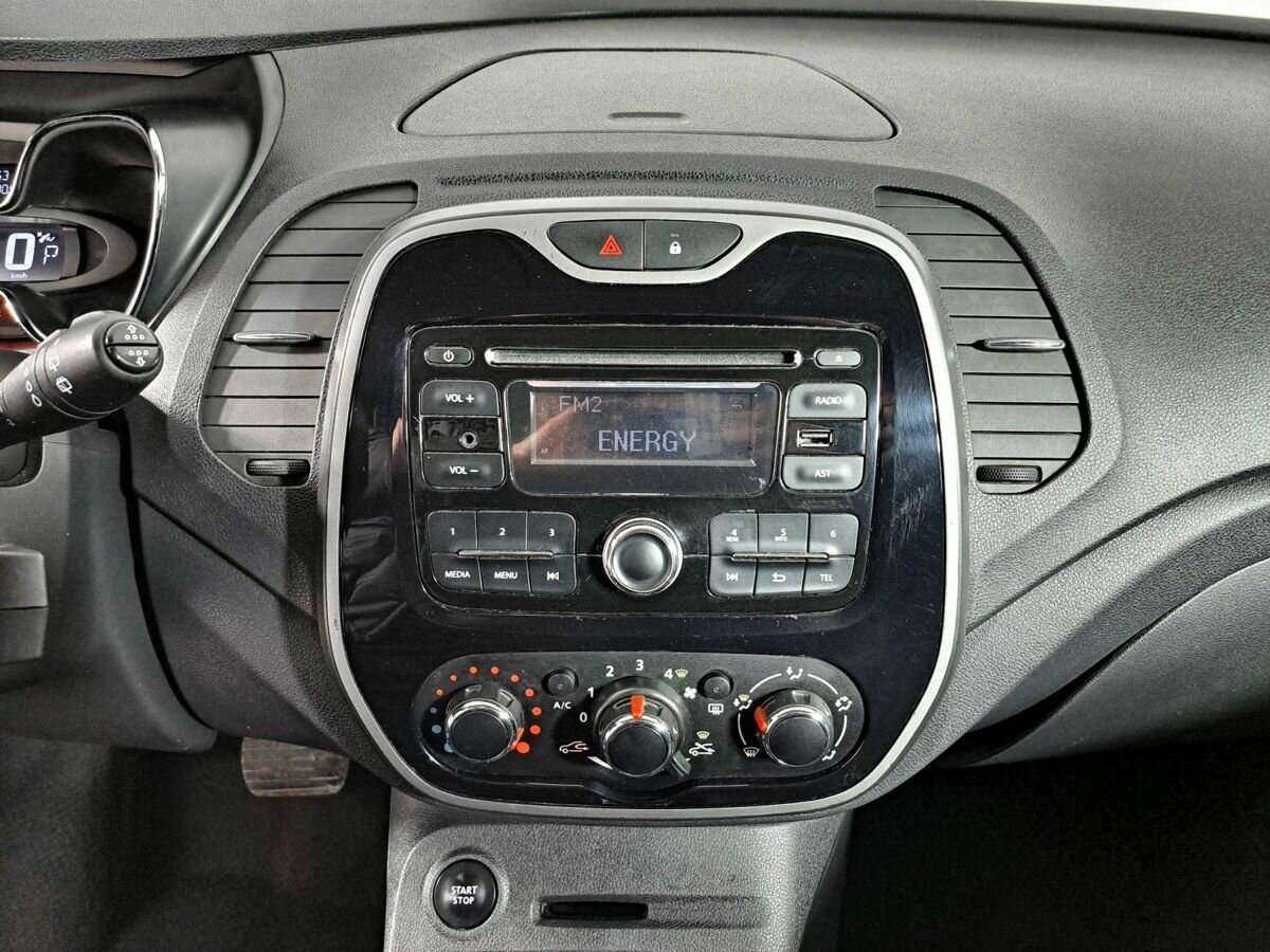 Б/У Рено Каптюр 2017 года. Фото: #12