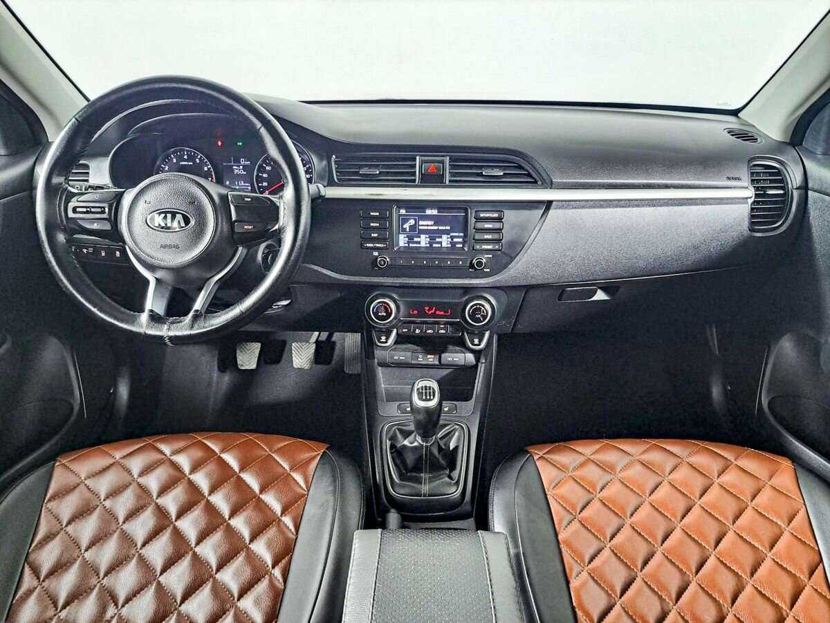 Б/У Киа Рио 2017 года. Фото: #11