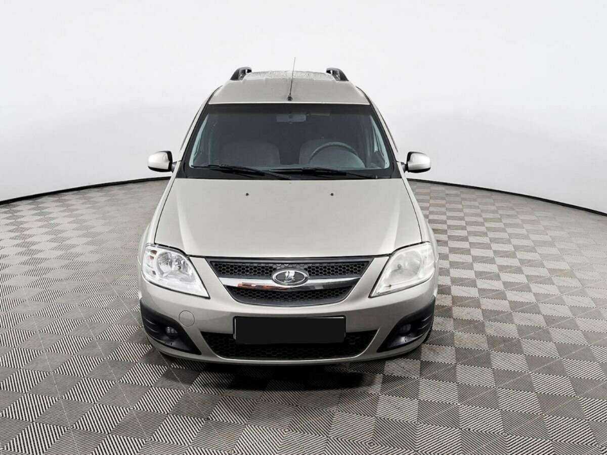 Б/У Лада (ВАЗ) Ларгус 2013 года. Фото: #1