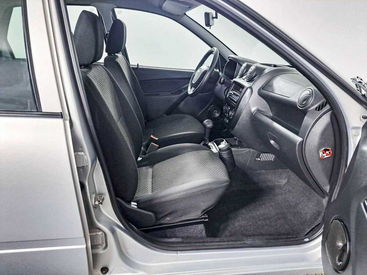 Б/У Лада (ВАЗ) Гранта 2013 года. Фото: #8