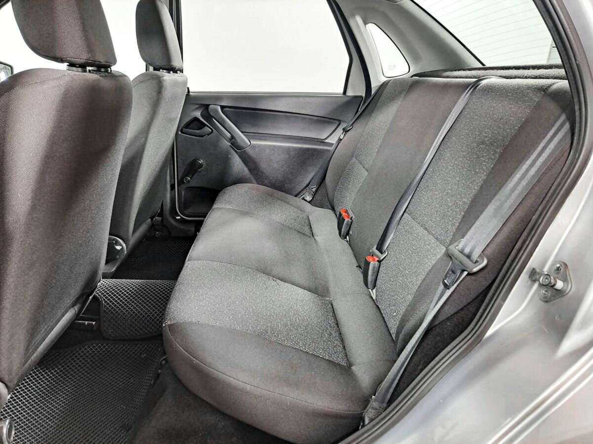 Б/У Лада (ВАЗ) Гранта 2016 года. Фото: #9