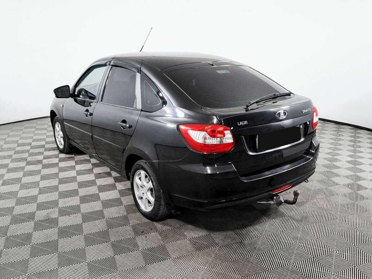 Б/У Лада (ВАЗ) Гранта 2016 года. Фото: #6