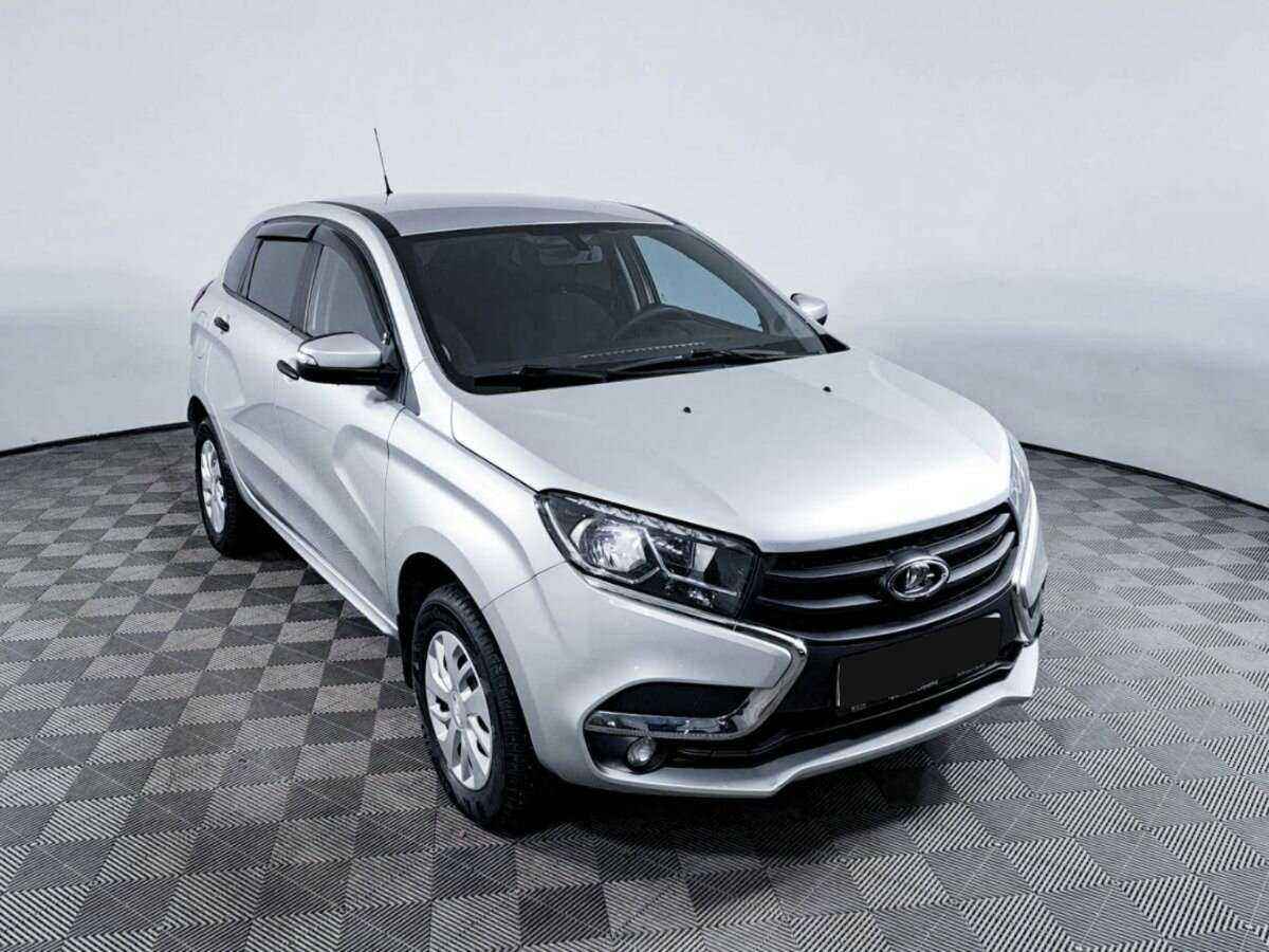 Б/У Лада (ВАЗ) ИКСРЭЙ 2018 года. Фото: #2