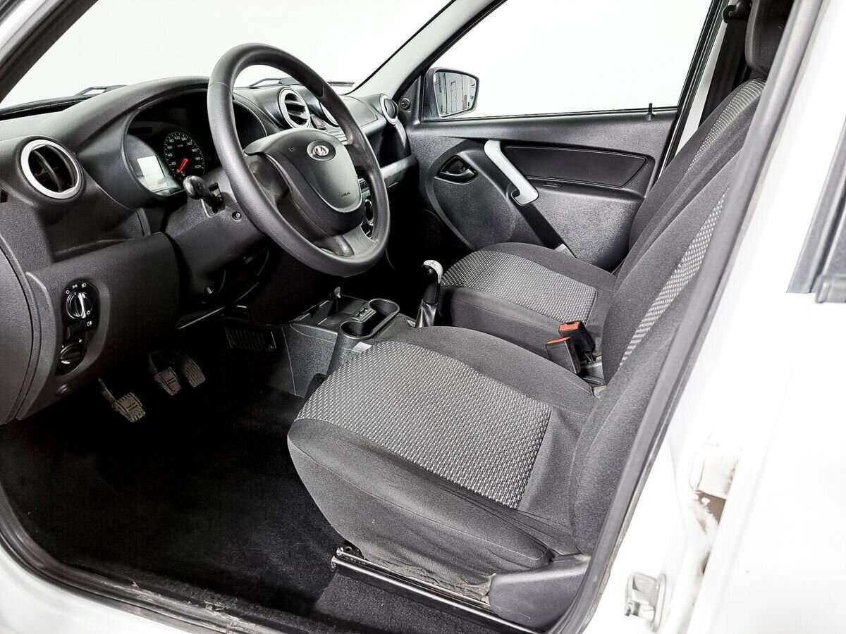 Б/У Лада (ВАЗ) Гранта 2016 года. Фото: #12