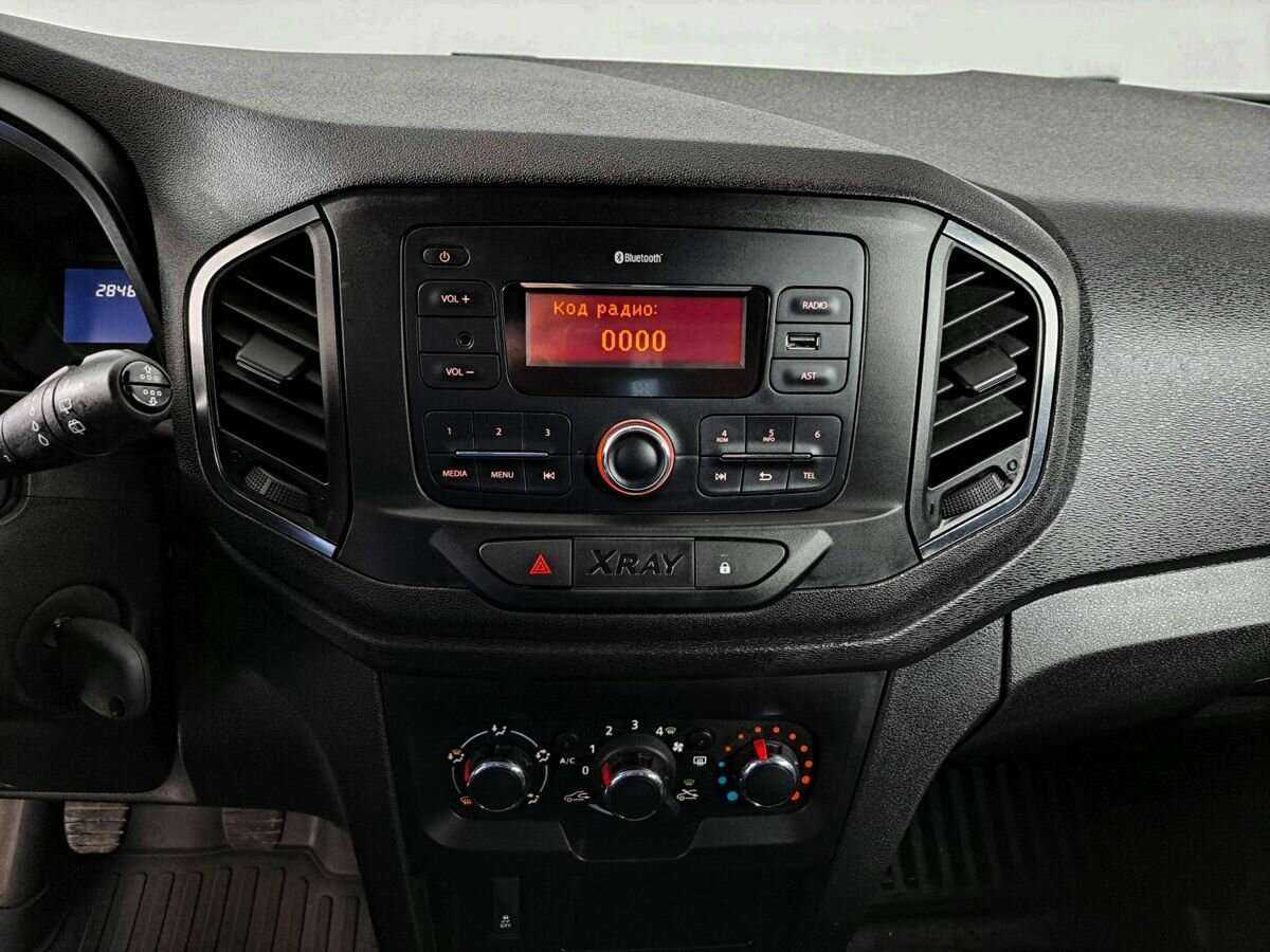 Б/У Лада (ВАЗ) ИКСРЭЙ 2018 года. Фото: #12