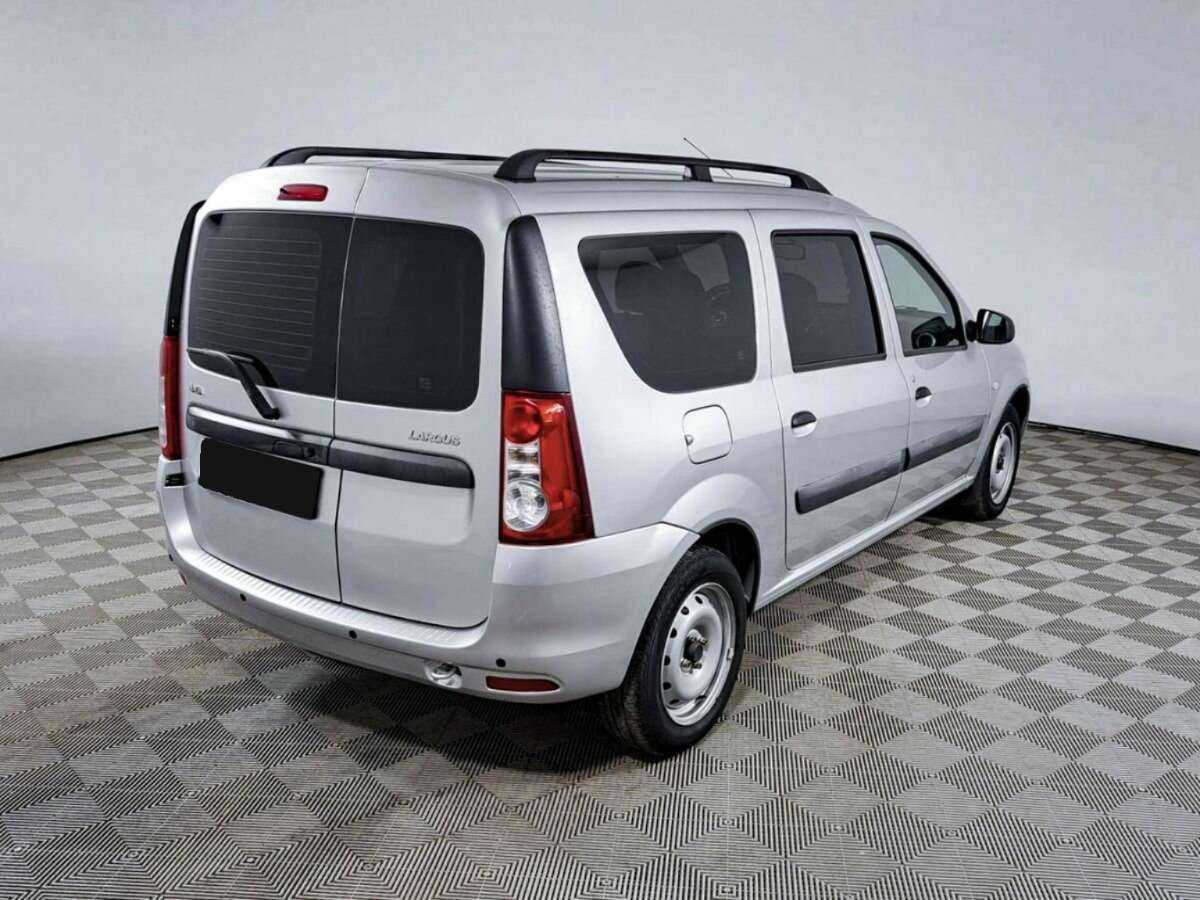 Б/У Лада (ВАЗ) Ларгус 2019 года. Фото: #4