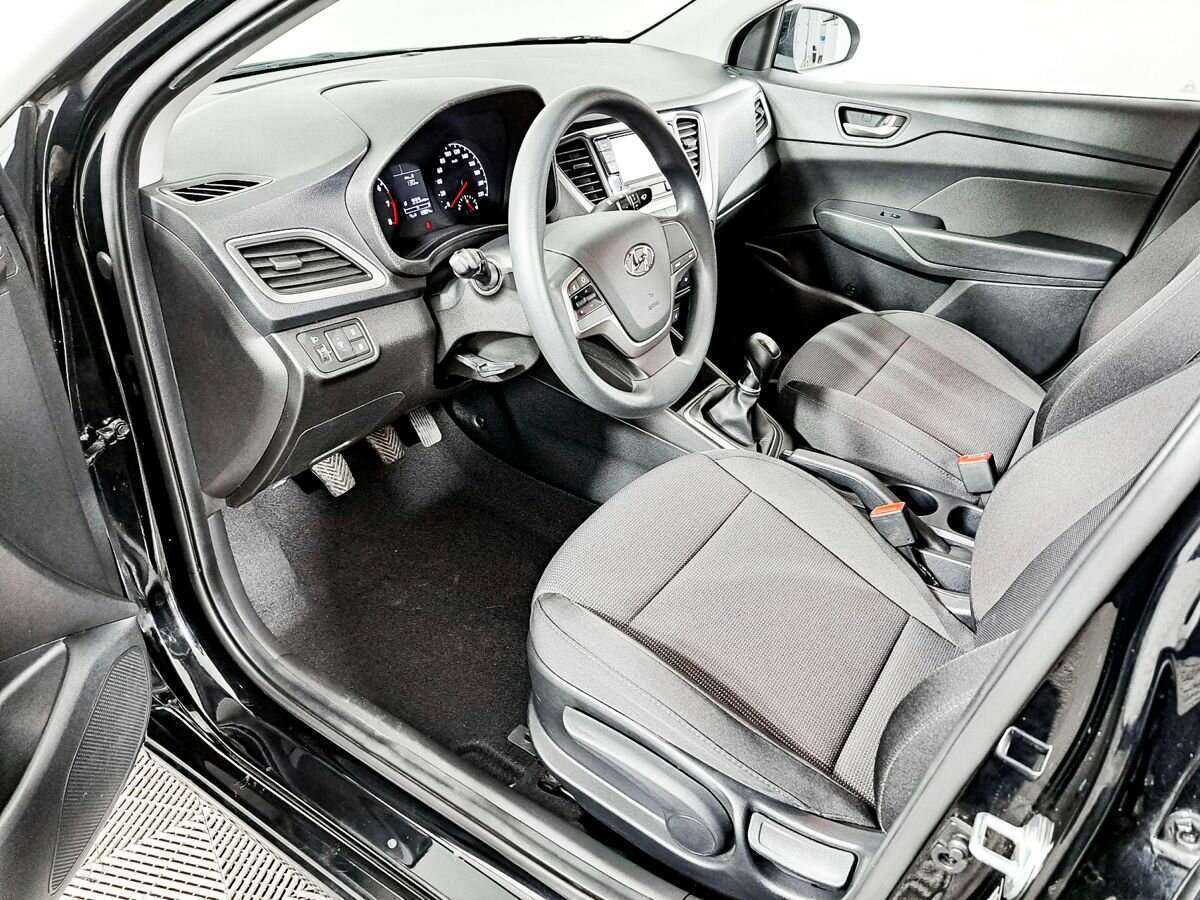 Б/У Хендай Солярис 2018 года. Фото: #13