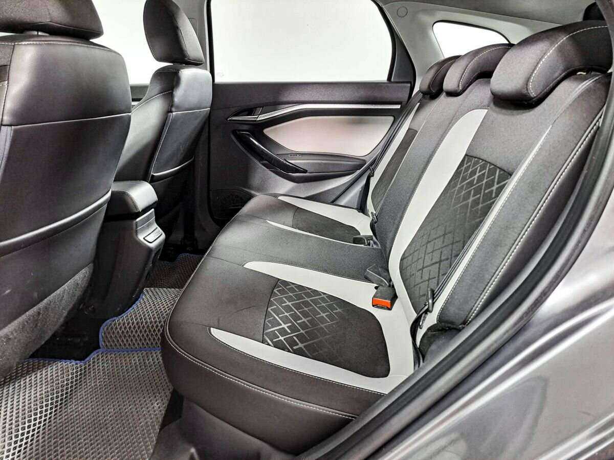 Б/У Лада (ВАЗ) Веста 2017 года. Фото: #11