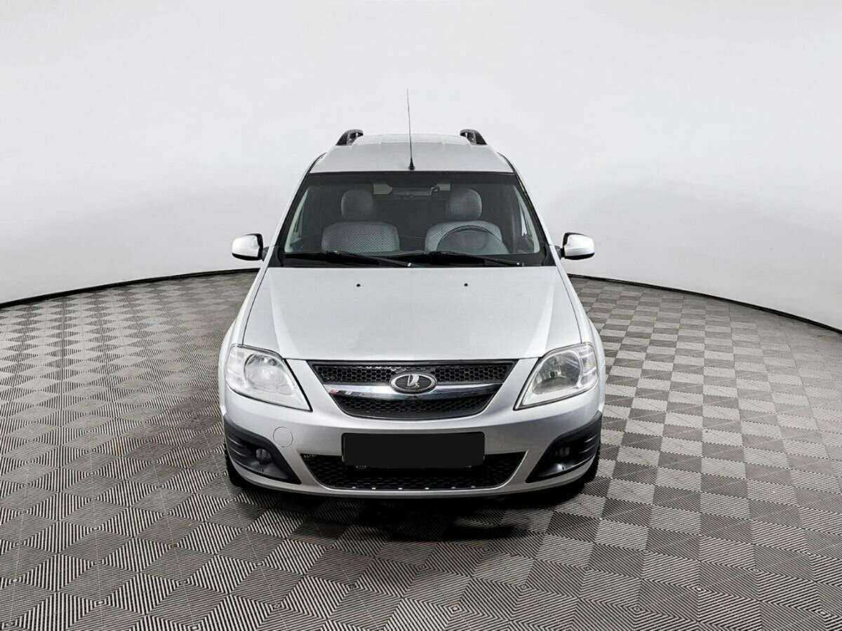 Б/У Лада (ВАЗ) Ларгус 2012 года. Фото: #1