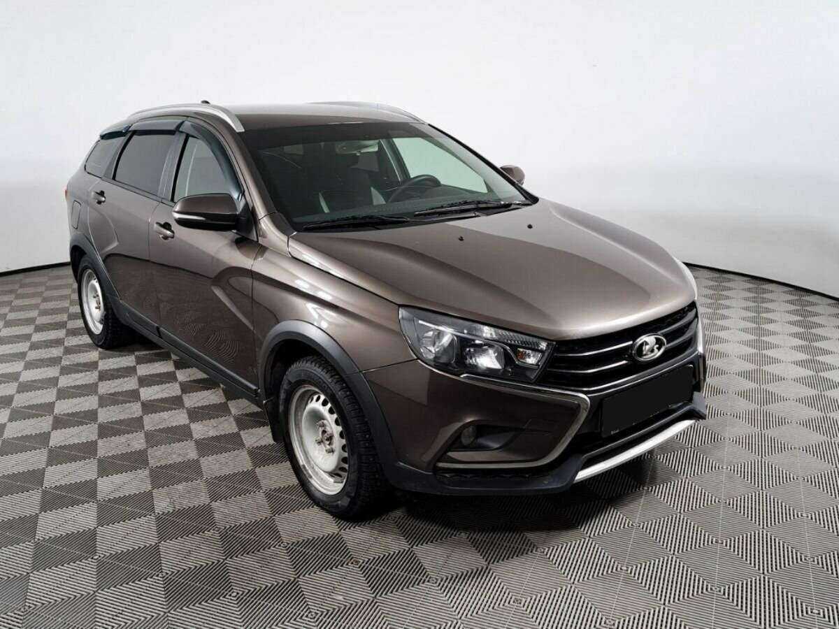 Б/У Лада (ВАЗ) Веста 2017 года. Фото: #2