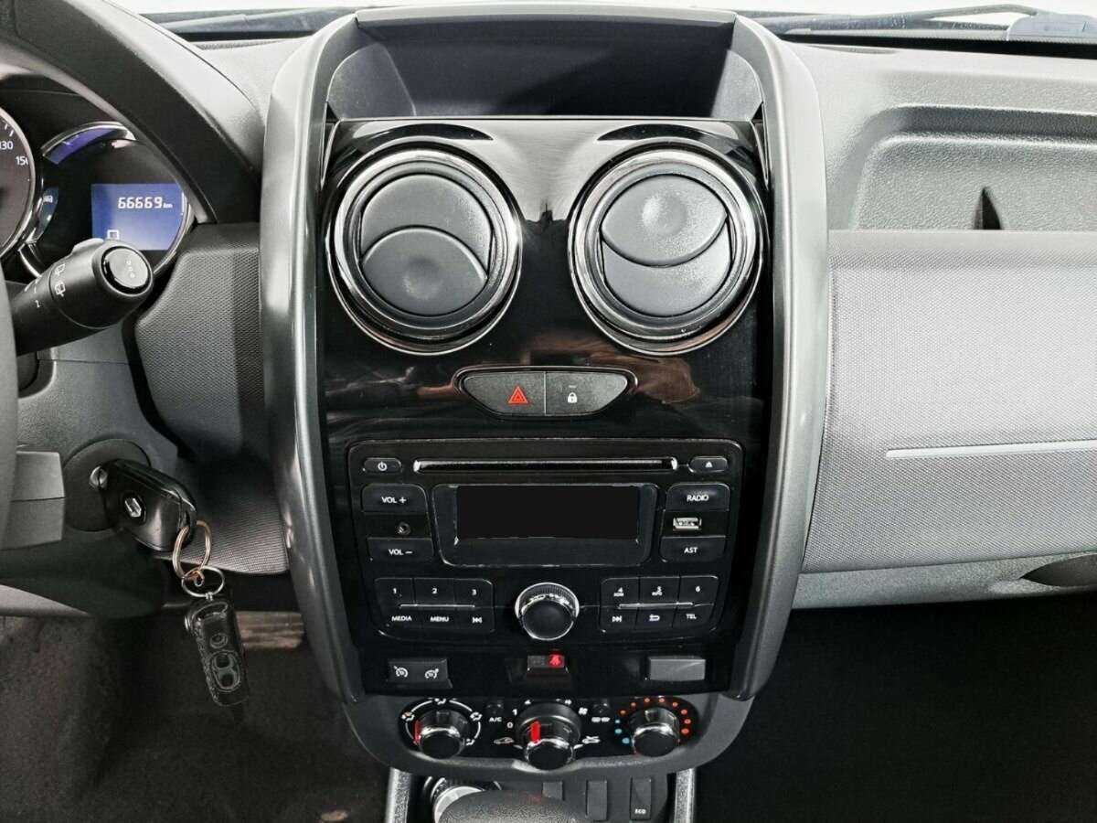 Б/У Рено Дастер 2016 года. Фото: #12