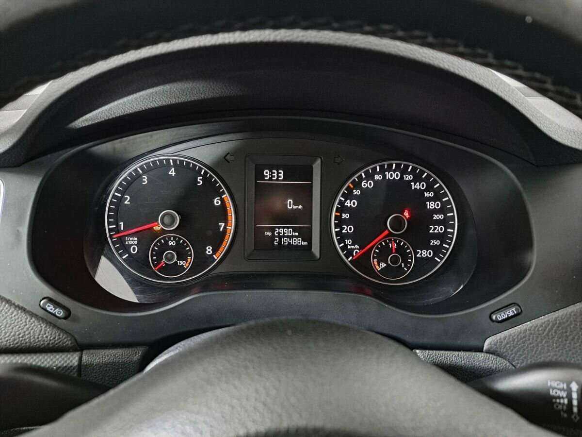 Б/У Фольксваген Джетта 2014 года. Фото: #10