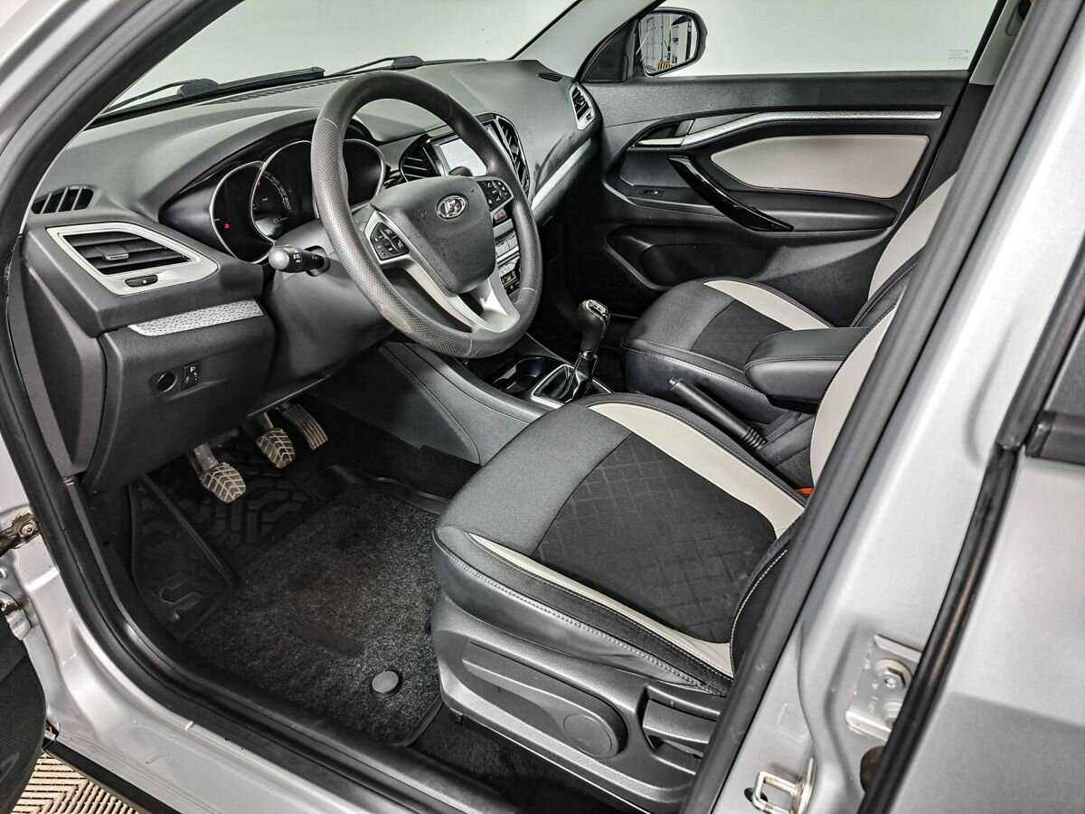 Б/У Лада (ВАЗ) Веста 2018 года. Фото: #13