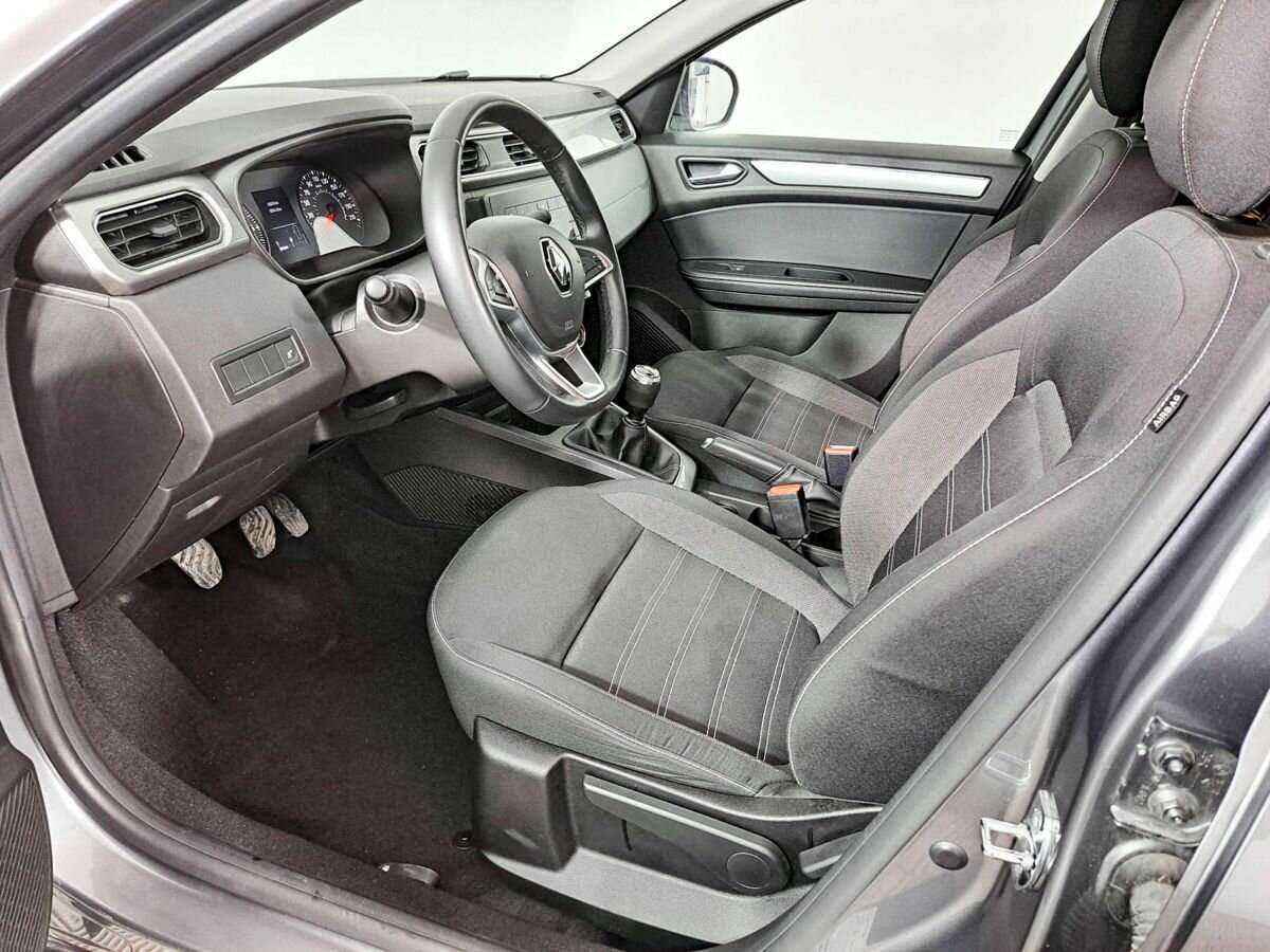 Б/У Рено Аркана 2019 года. Фото: #13