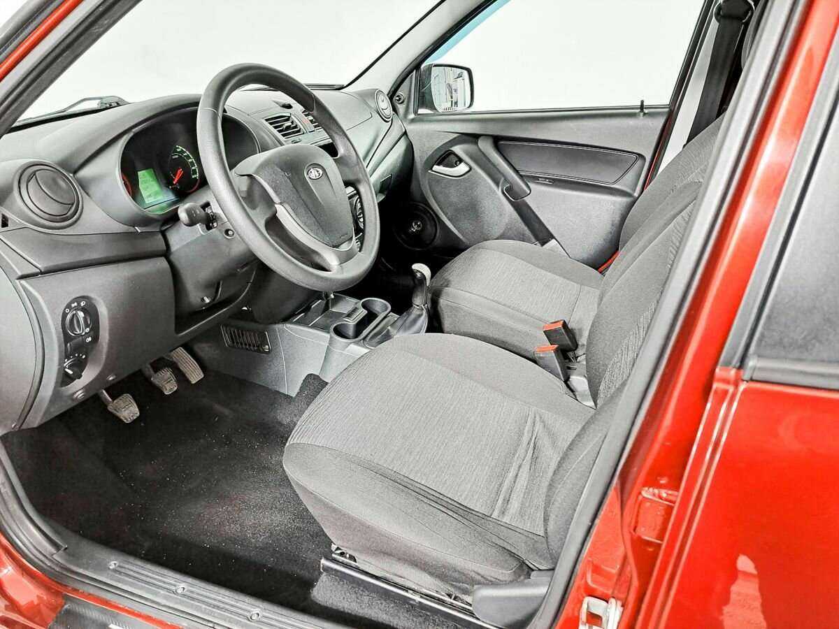 Б/У Лада (ВАЗ) Калина 2018 года. Фото: #13