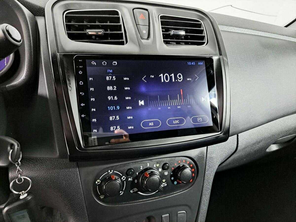 Б/У Рено Логан 2014 года. Фото: #12