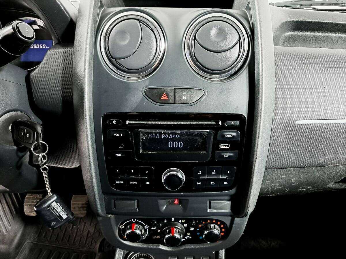 Б/У Рено Дастер 2016 года. Фото: #11