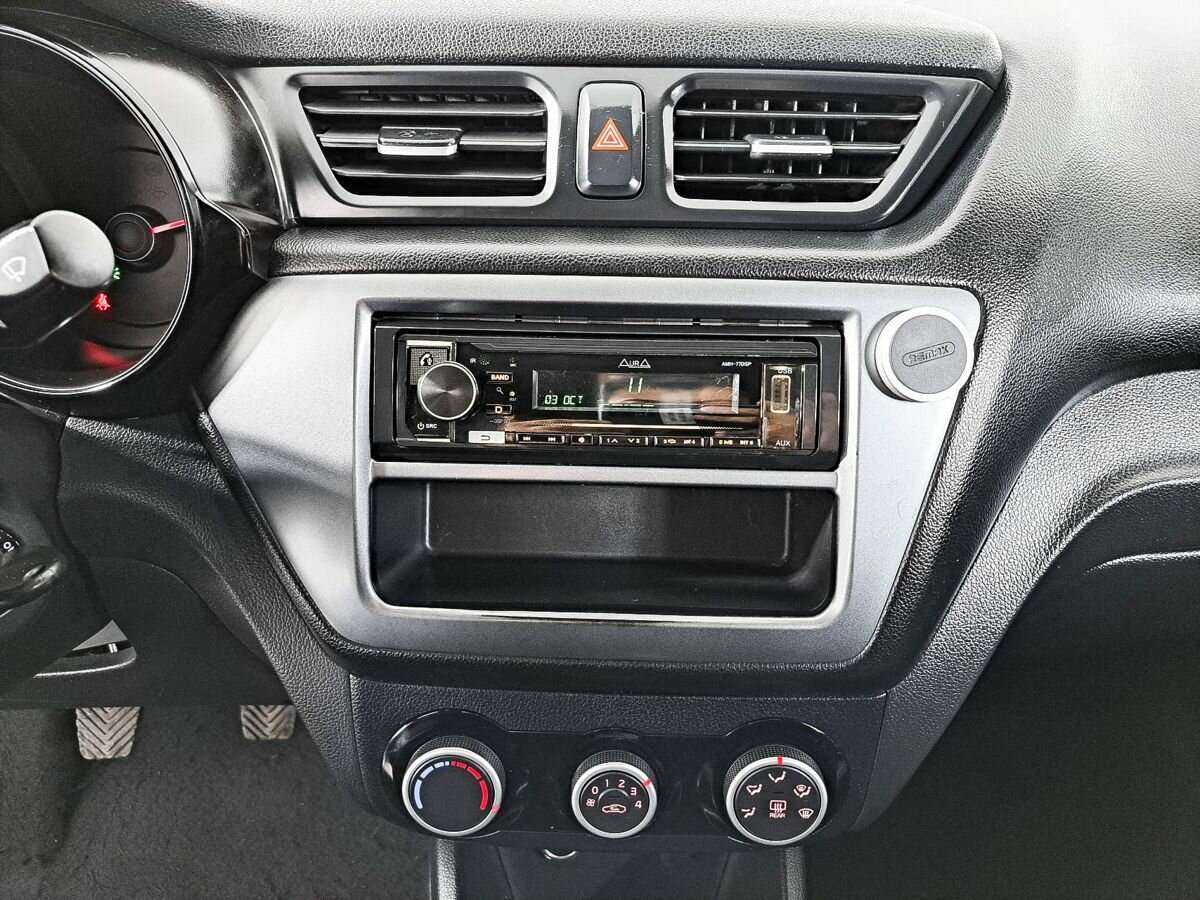 Б/У Киа Рио 2016 года. Фото: #12