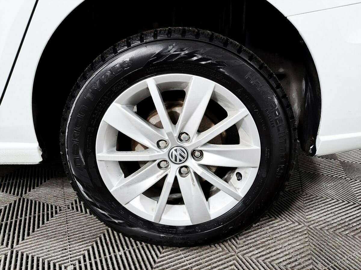 Б/У Фольксваген Поло 2019 года. Фото: #16