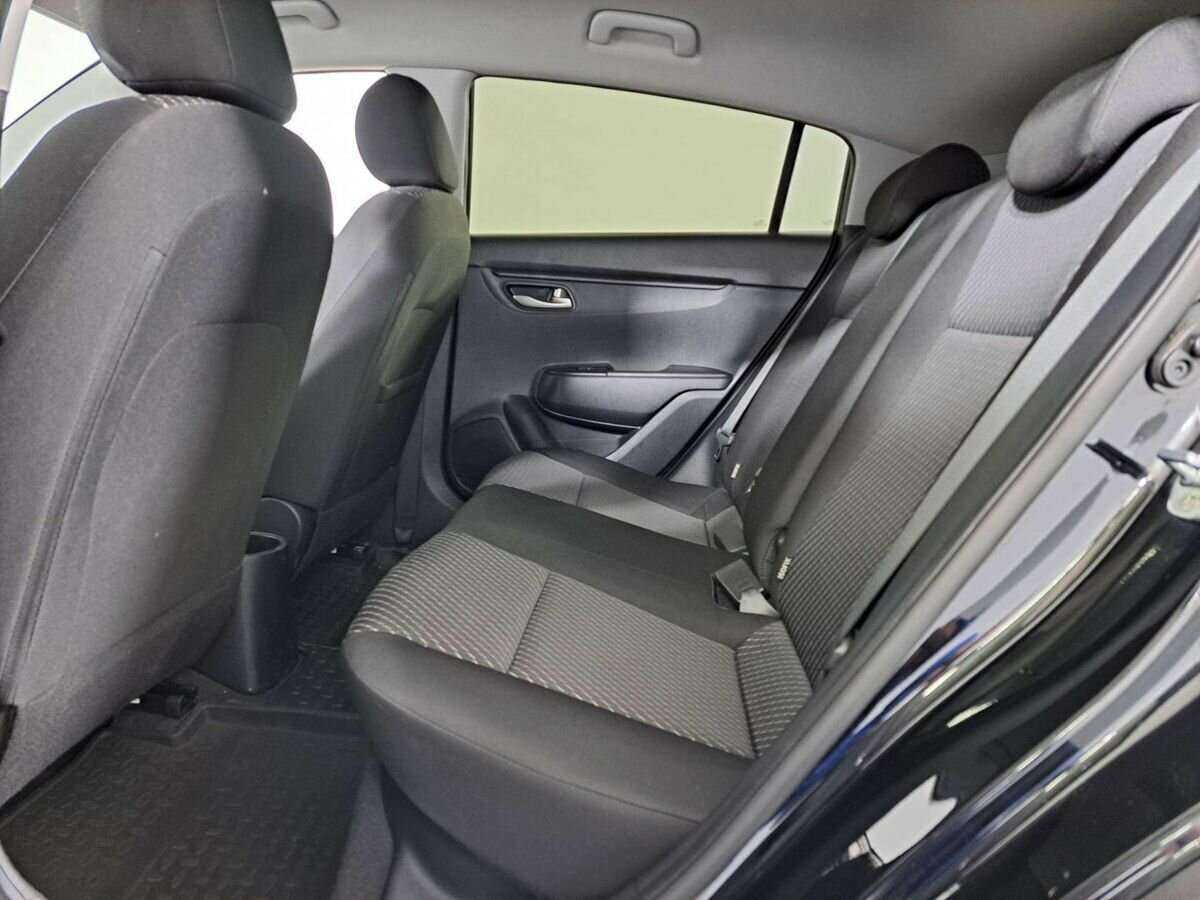 Б/У Киа Рио 2019 года. Фото: #9