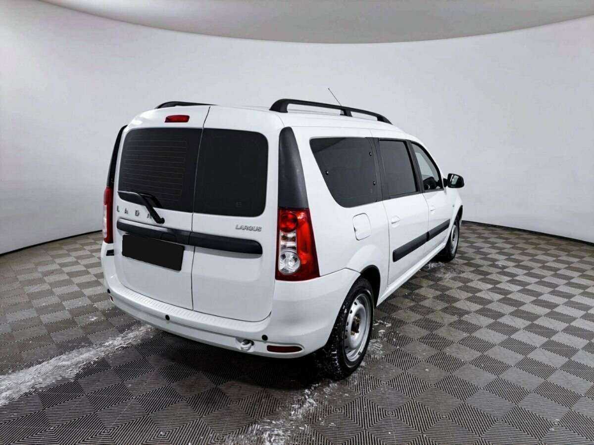 Б/У Лада (ВАЗ) Ларгус 2021 года. Фото: #4