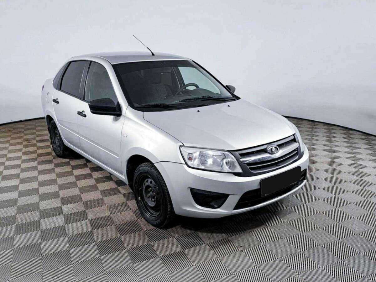 Б/У Лада (ВАЗ) Гранта 2018 года. Фото: #2