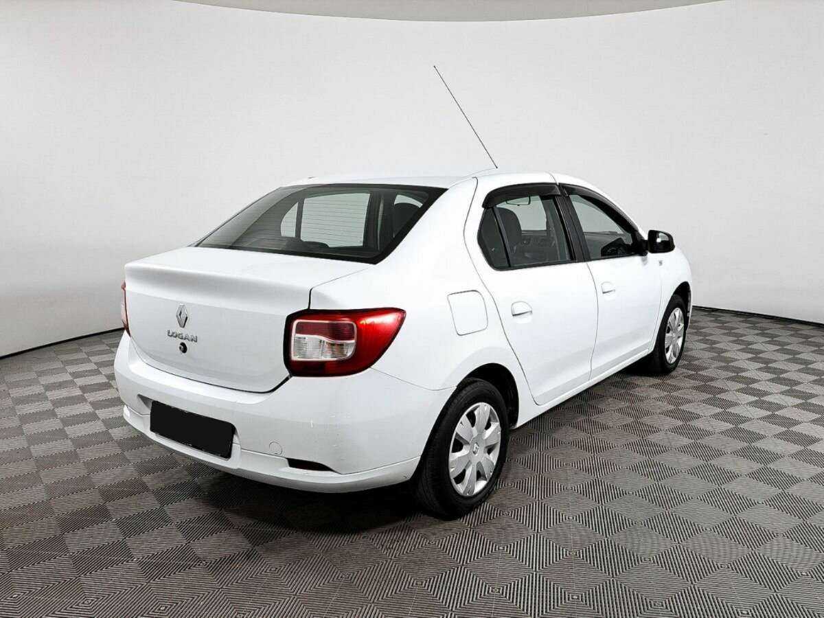 Б/У Рено Логан 2021 года. Фото: #4