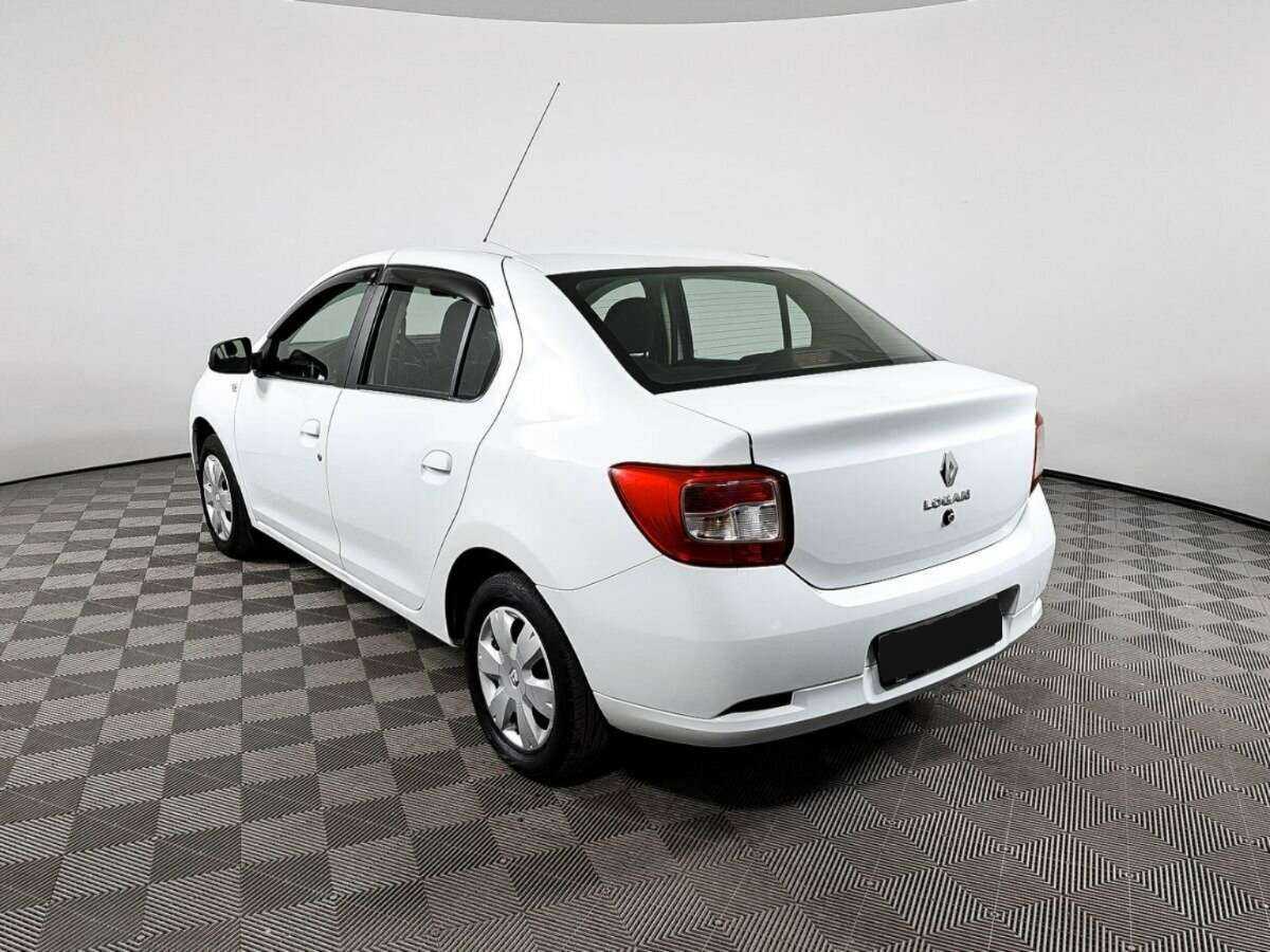 Б/У Рено Логан 2021 года. Фото: #6