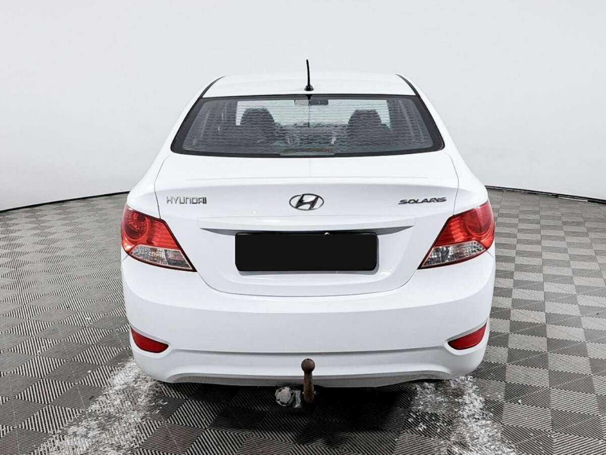Б/У Хендай Солярис 2013 года. Фото: #5